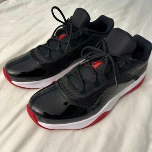 Air Jordan 11 CMFT Low